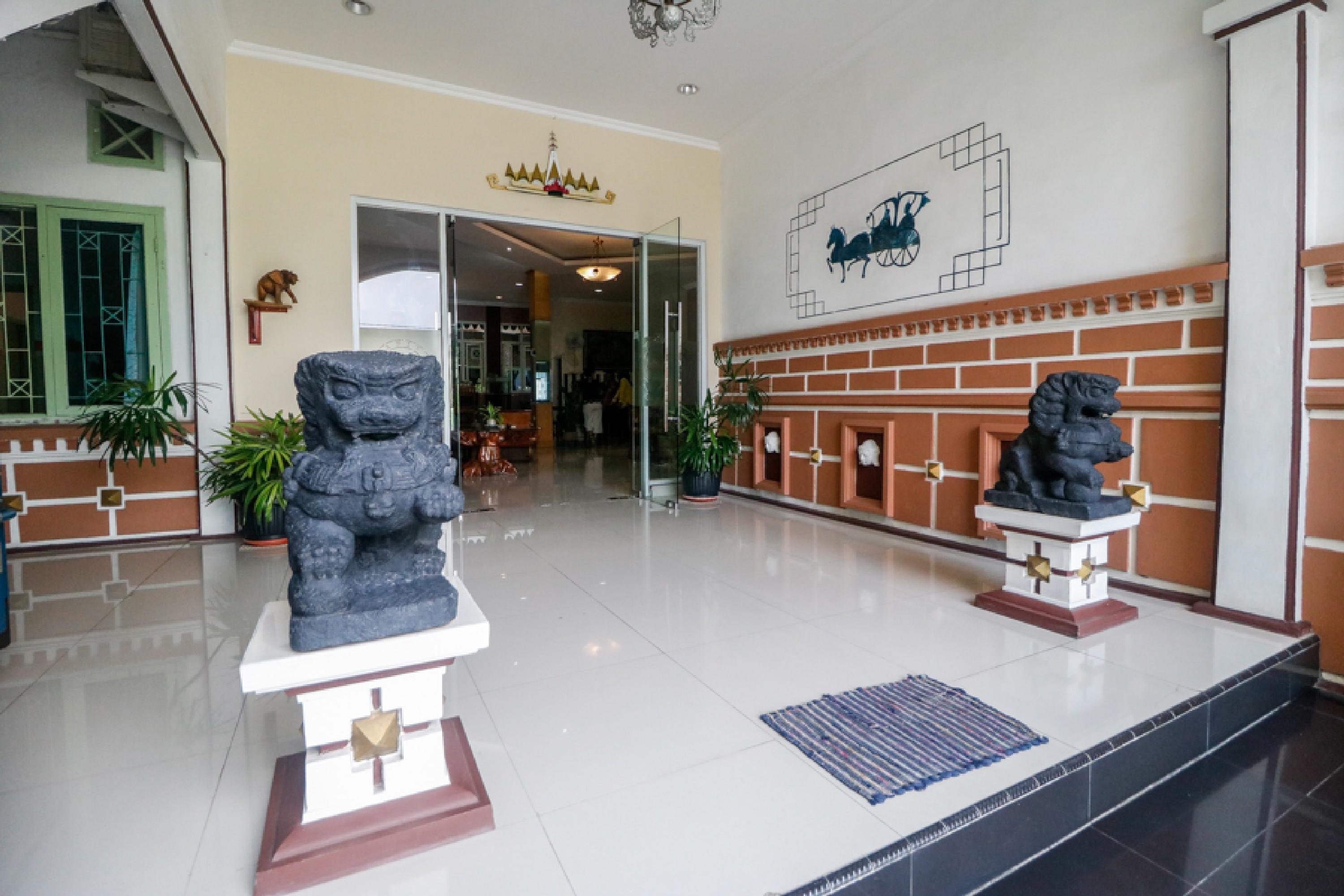 Reddoorz Near Kartini Mall Lampung Bandar Lampung Dış mekan fotoğraf